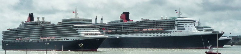 ThreeQueens_06.jpg